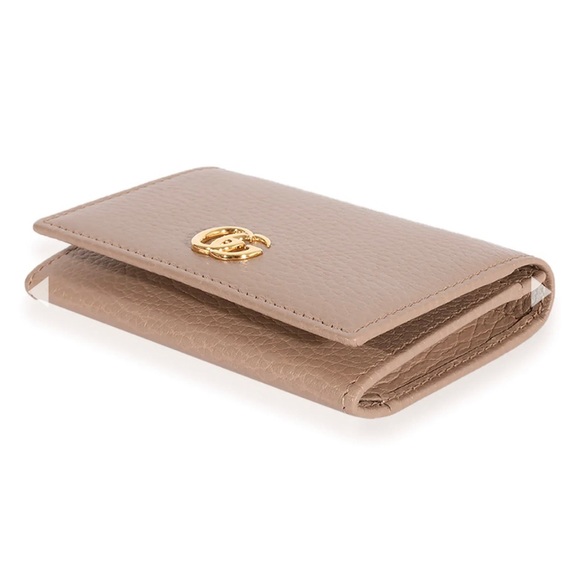 *NEW* Gucci Beige Grained Calfskin Leather GG Marmont Card Case - Picture 11 of 11